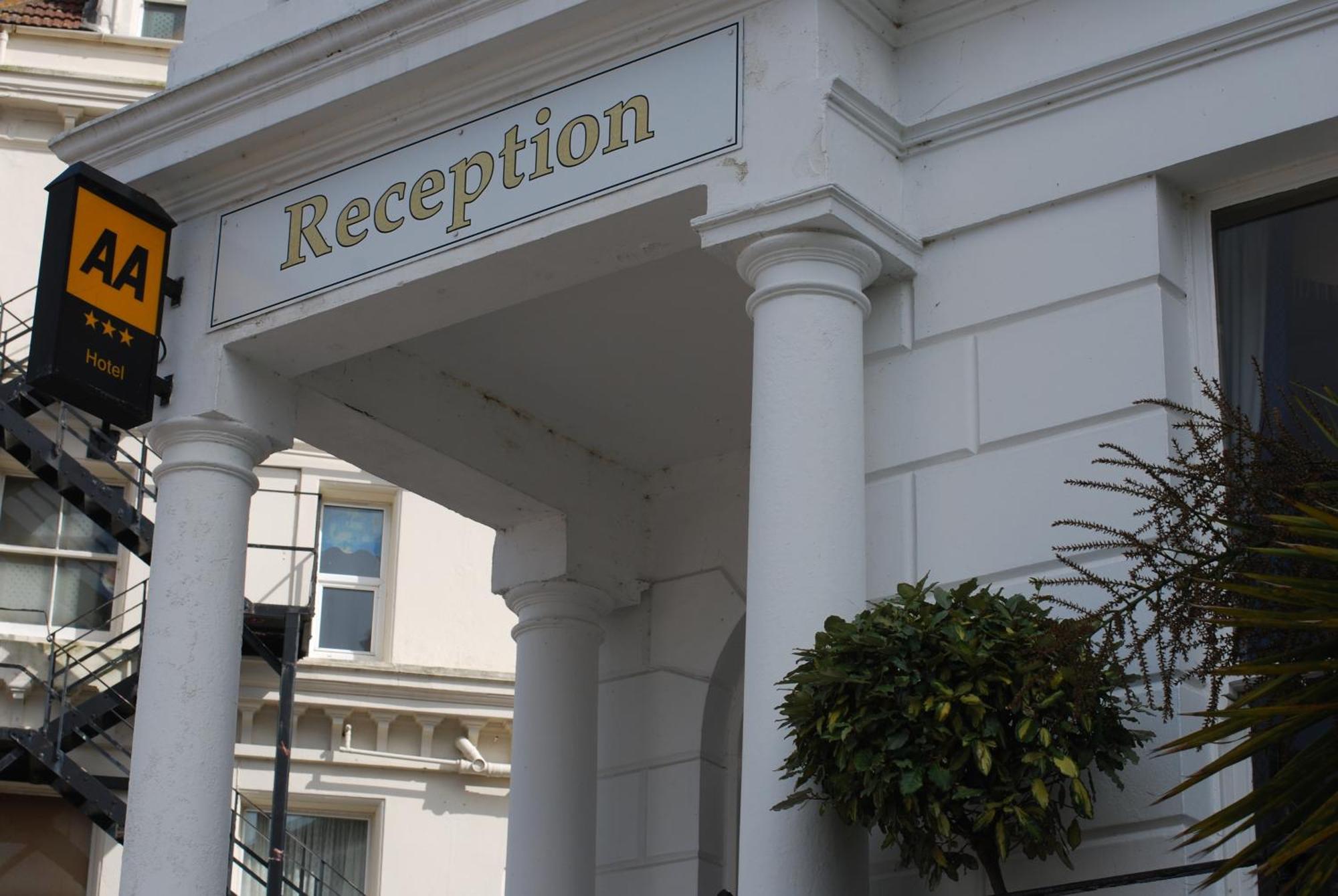 Devonshire Park Hotel Torneo de Torneo de Eastbourne Exterior foto