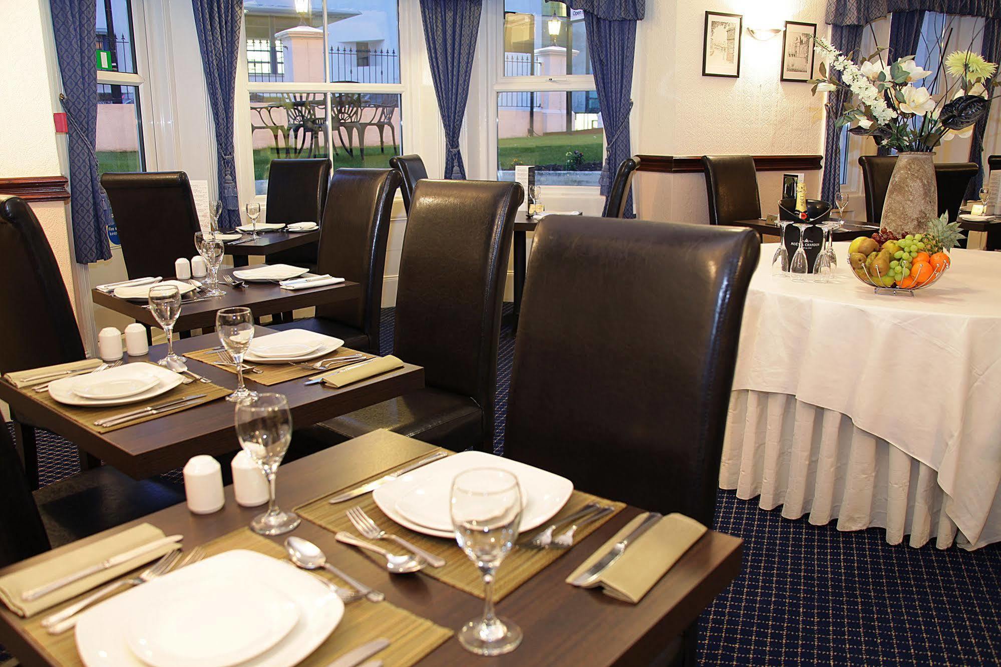 Devonshire Park Hotel Torneo de Torneo de Eastbourne Exterior foto